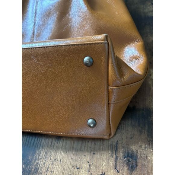 P.Sherrod & Co . Genuine Leather Wine Tote with Insulated Pocket - Mustard - Picture 6 of 8